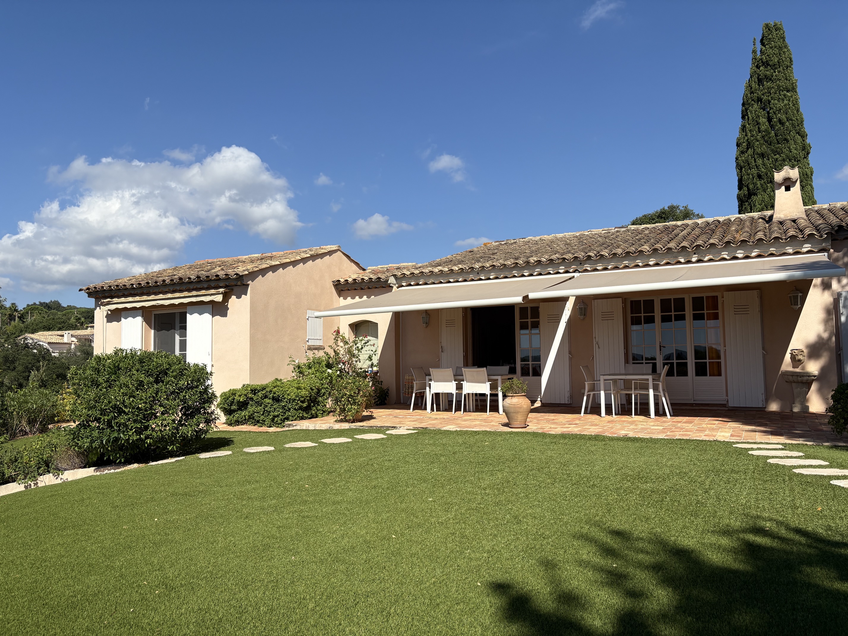 Jardin et maison